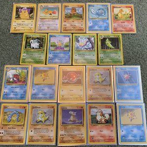19 Base Set Non Holo Pokemon Nice Card Lot Pikachu, Charmander, Seaking, Staryu,